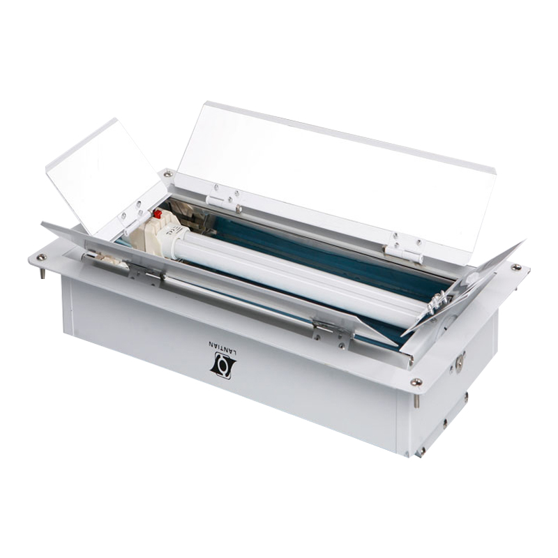 built-in tricolor fluorescent light