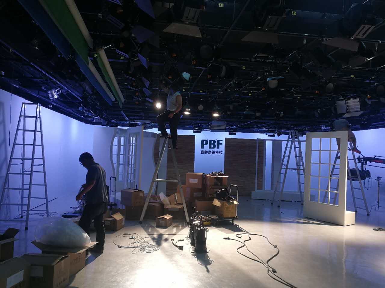 2017台湾  東森購物台＆大愛電視台 演播室