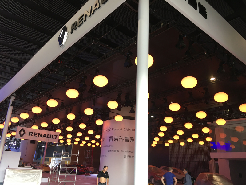 雷诺1.jpg